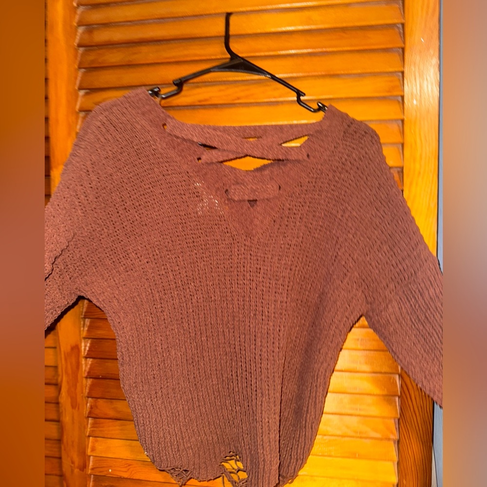 Derek Heart V-Neck Sweater in Rich Brown